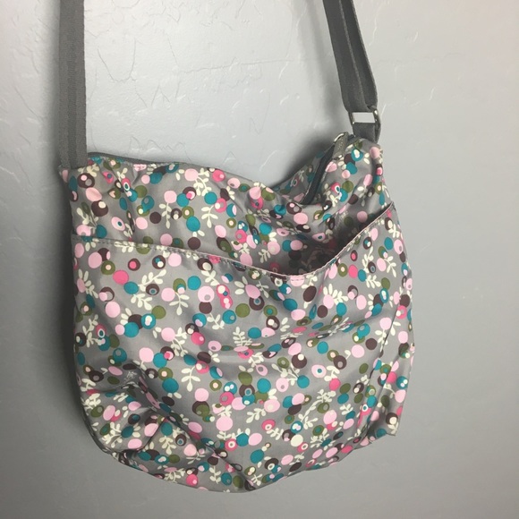 💋SOLD💋 lesportsac Crossbody Bag Floral Pink Grey - Picture 5 of 8